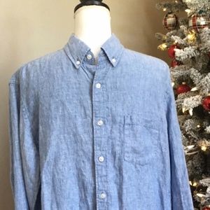 100% Irish Linen Size Large J. Crew shirt